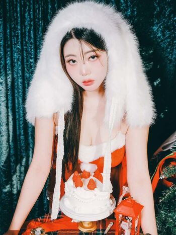 Full leaked Yuniyuning page private onlyfans photo