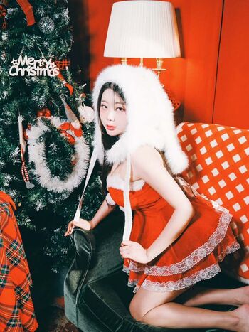 Full leaked Yuniyuning page private onlyfans photo