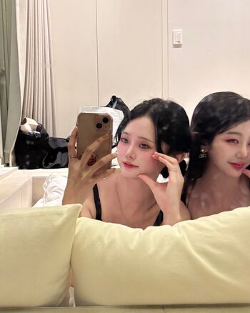 Full leaked Yuniyuning page private onlyfans photo