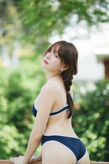 Full leaked Yunjing saehun page private onlyfans photo