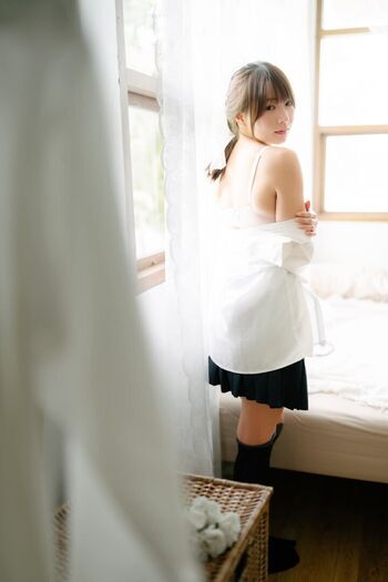 Yunjing Saehun