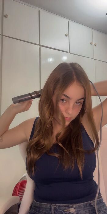 Full leaked Yunna claudino private onlyfans photo