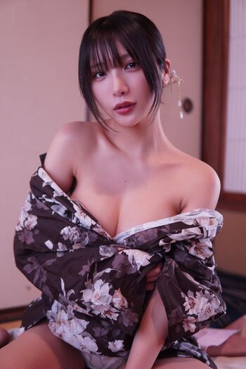 Full leaked Yuno mizusawa page private onlyfans photo