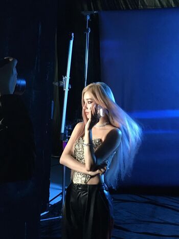 Full leaked Xia brookside/ private onlyfans photo