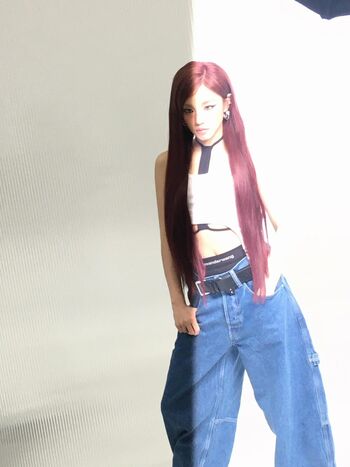 Full leaked Yuqi page private onlyfans photo