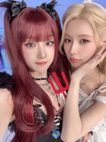 Full leaked Yuqi page private onlyfans photo