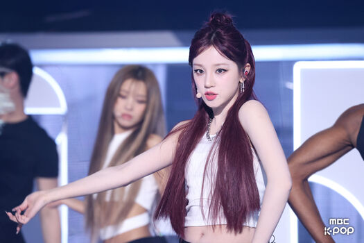 Full leaked Yuqi page private onlyfans photo