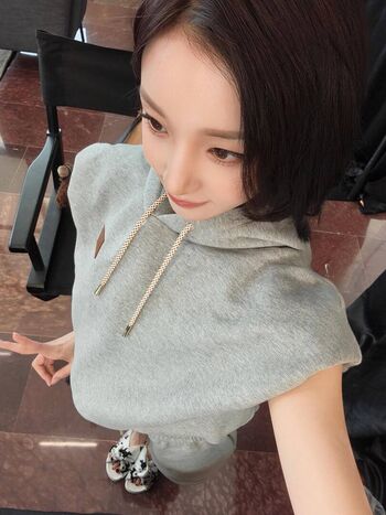 Full leaked Yuqi private onlyfans photo