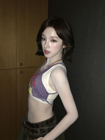 Full leaked Yuqi private onlyfans photo