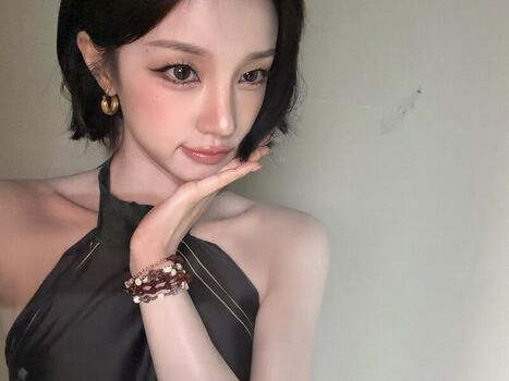 Full leaked Carlotaensenat / private onlyfans photo