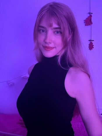 Full leaked Yuqikat private onlyfans photo