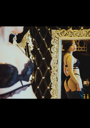 Full leaked Yura kano page private onlyfans photo