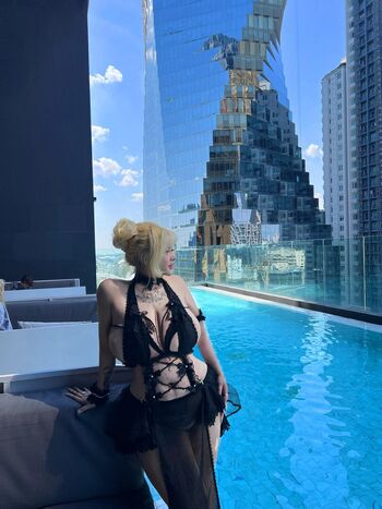 Full leaked Yushien ovo private onlyfans photo