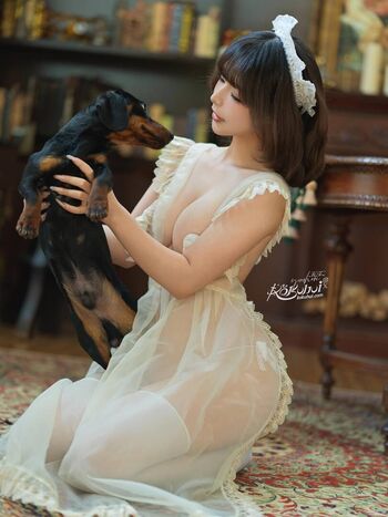 Full leaked Yuuhuia page private onlyfans photo