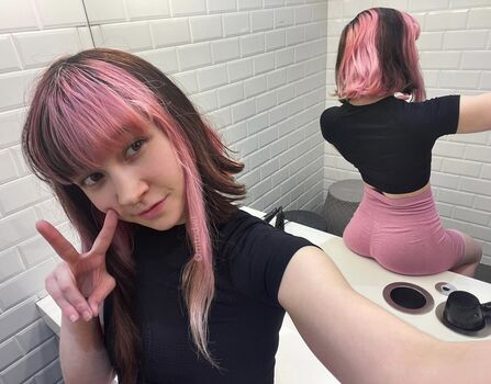 Full leaked Yuwuki private onlyfans photo