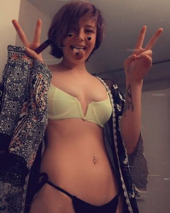 Full leaked Yxp rae private onlyfans photo