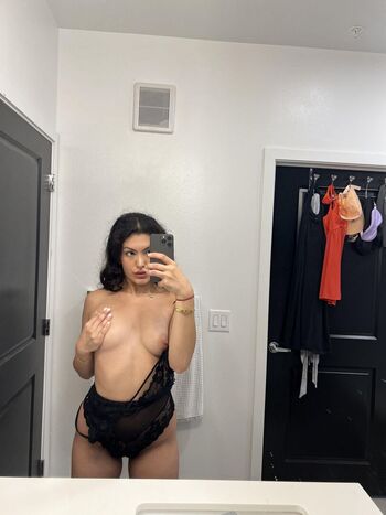 Full leaked Yyazmindoll private onlyfans photo
