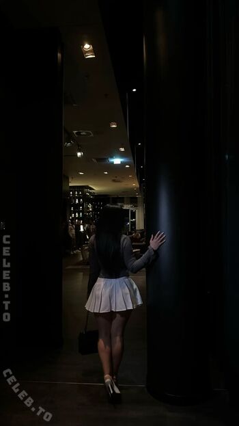 Full leaked Zlan page private onlyfans photo