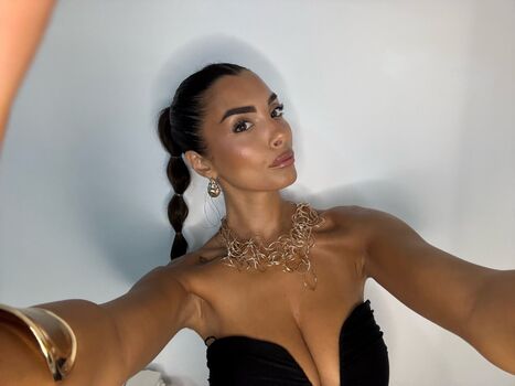 Full leaked Zagirra private onlyfans photo