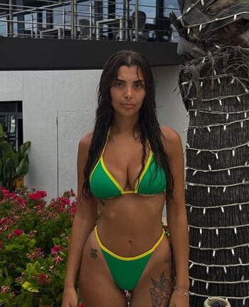 Full leaked Zagirra private onlyfans photo