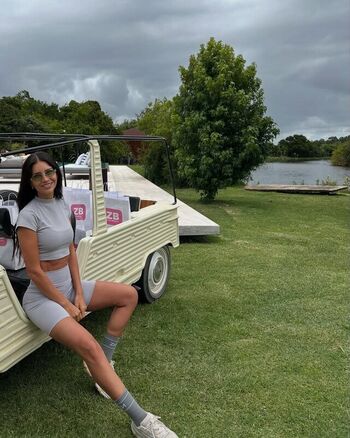 Full leaked Zaira nara private onlyfans photo