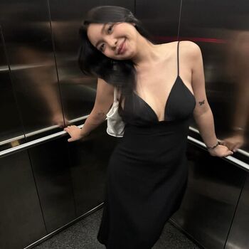 Full leaked Zandylazuli private onlyfans photo