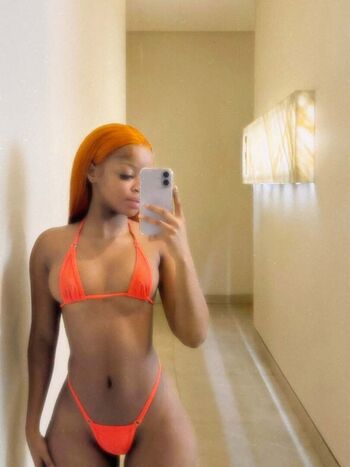 Full leaked Zanele shawtty private onlyfans photo