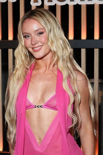 Full leaked Zara larsson  page private onlyfans photo