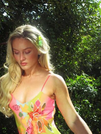 Full leaked Zara larsson  page private onlyfans photo