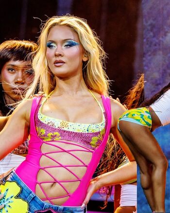 Full leaked Zara larsson page private onlyfans photo