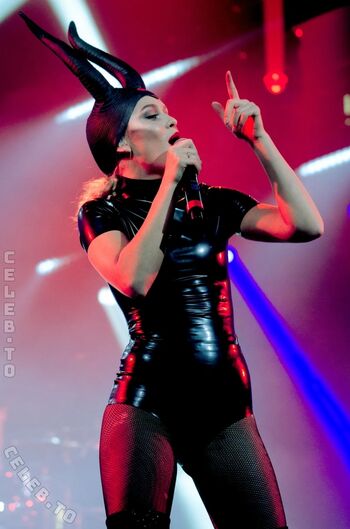 Full leaked Zara larsson page private onlyfans photo