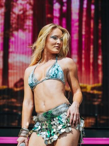 Full leaked Zara larsson page private onlyfans photo