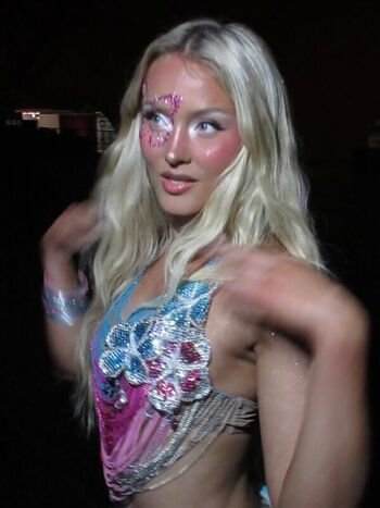 Full leaked Zara larsson page private onlyfans photo
