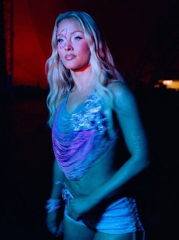 Full leaked Zara larsson  page private onlyfans photo