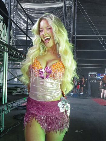 Full leaked Zara larsson  page private onlyfans photo