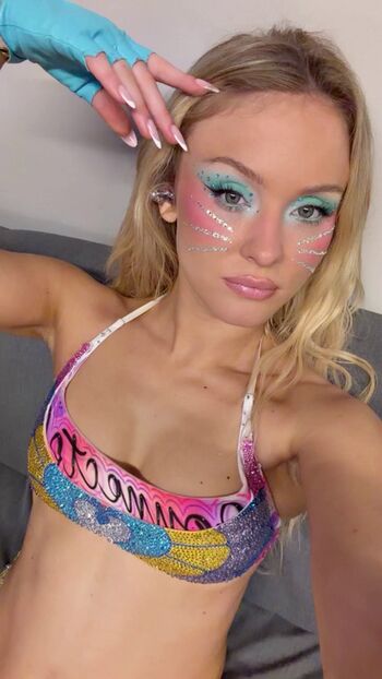 Full leaked Zara larsson page private onlyfans photo