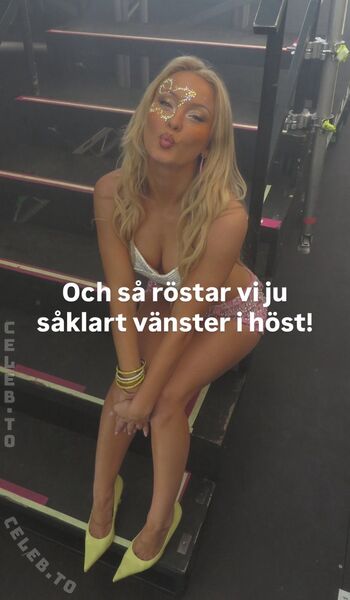 Full leaked Zara larsson page private onlyfans photo