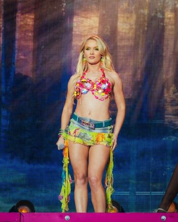 Full leaked Zara larsson private onlyfans photo