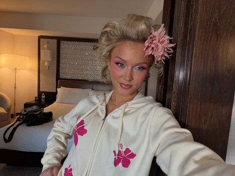 Full leaked Zara larsson page private onlyfans photo