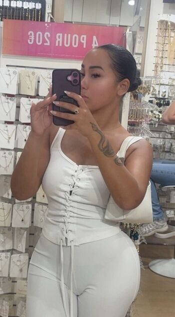 Full leaked Zarah staar private onlyfans photo