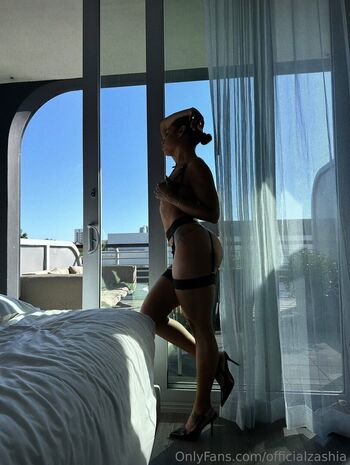 Full leaked Zashiasantiago private onlyfans photo