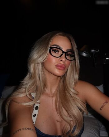 Full leaked Zclina private onlyfans photo