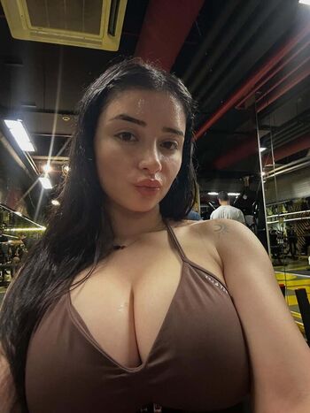 Full leaked Zelihanday private onlyfans photo