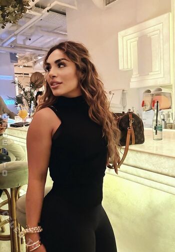 Full leaked Zemine private onlyfans photo