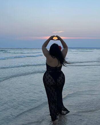 Full leaked Zen zenyah private onlyfans photo