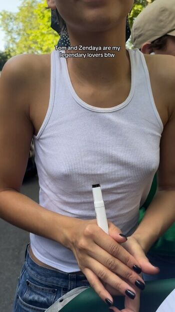 Full leaked Zendaya page private onlyfans photo