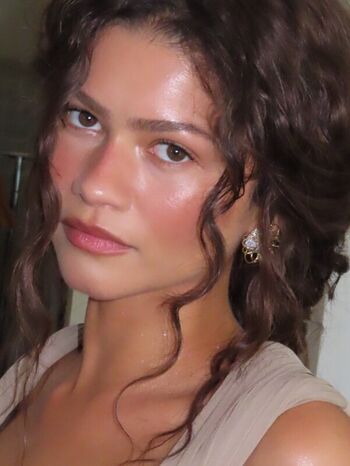 Full leaked Zendaya private onlyfans photo