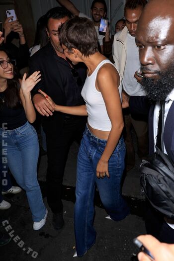 Full leaked Zendaya private onlyfans photo