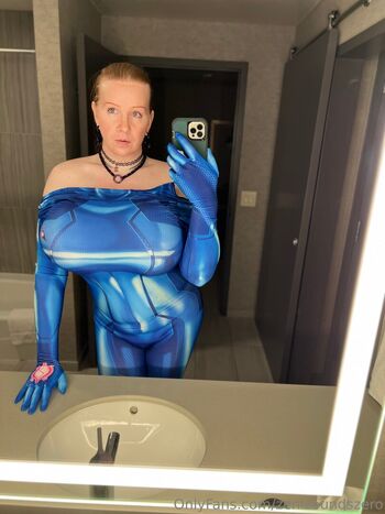 Full leaked Zenizoundszero private onlyfans photo
