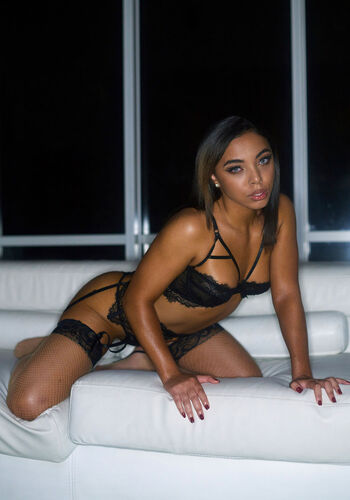 Full leaked Zerella skies private onlyfans photo